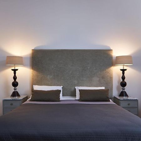 Emporikon Athens Hotel Екстер'єр фото