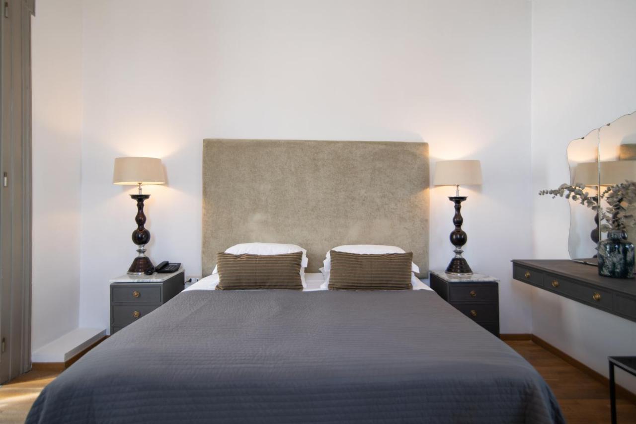 Emporikon Athens Hotel Екстер'єр фото