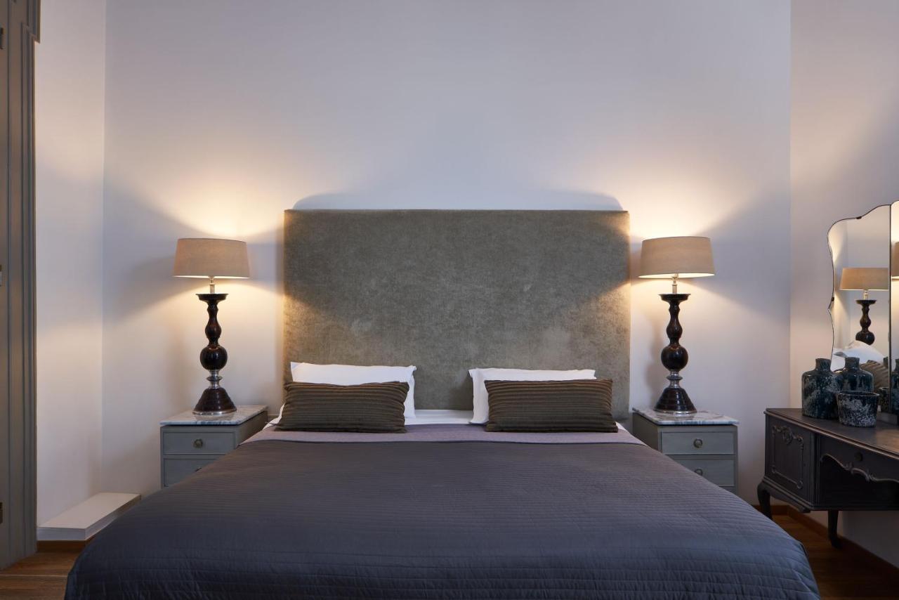 Emporikon Athens Hotel Екстер'єр фото
