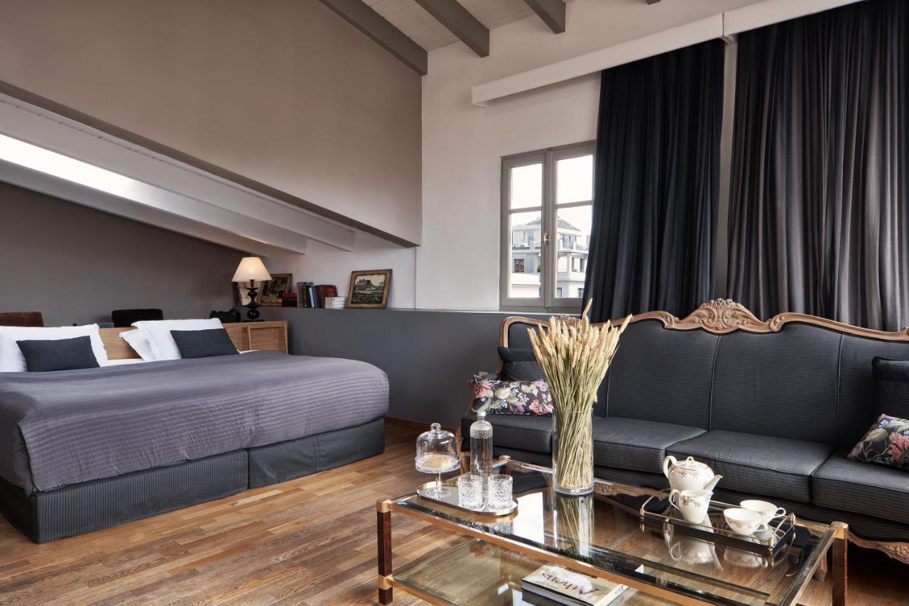Emporikon Athens Hotel Екстер'єр фото