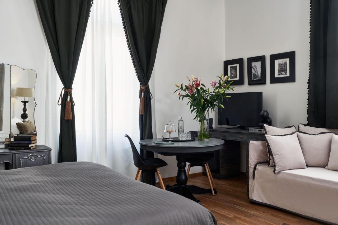 Emporikon Athens Hotel Екстер'єр фото